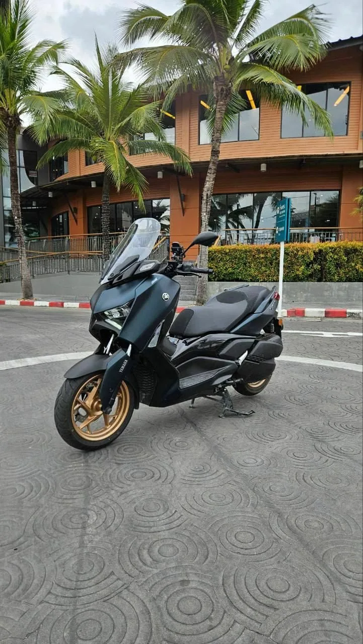 Yamaha XMAX 300, 2023